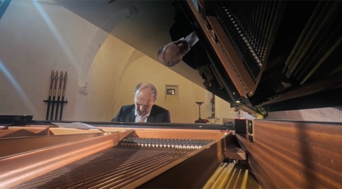 PIANO 1900: Debussy, Ravel, Satie