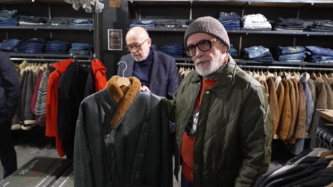 Second-Hand Revolution